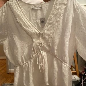 BRAND NEW Abercrombie and Fitch Long sleeve Blouse